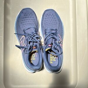 Women’s New Balance Fresh Foam Size 11